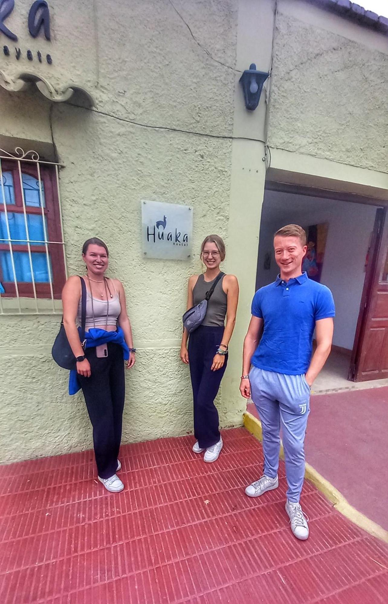 Huaka And Hostel *