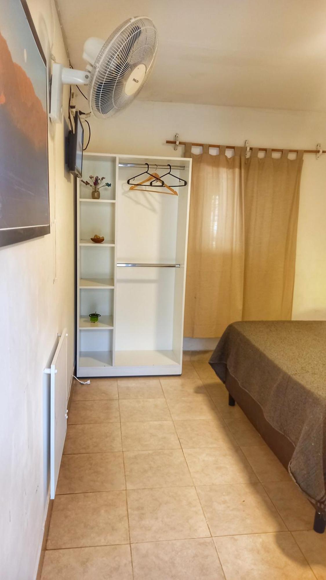 Hostel Huaka And